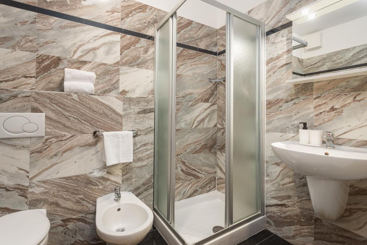 Prague City Residence מלון דירות