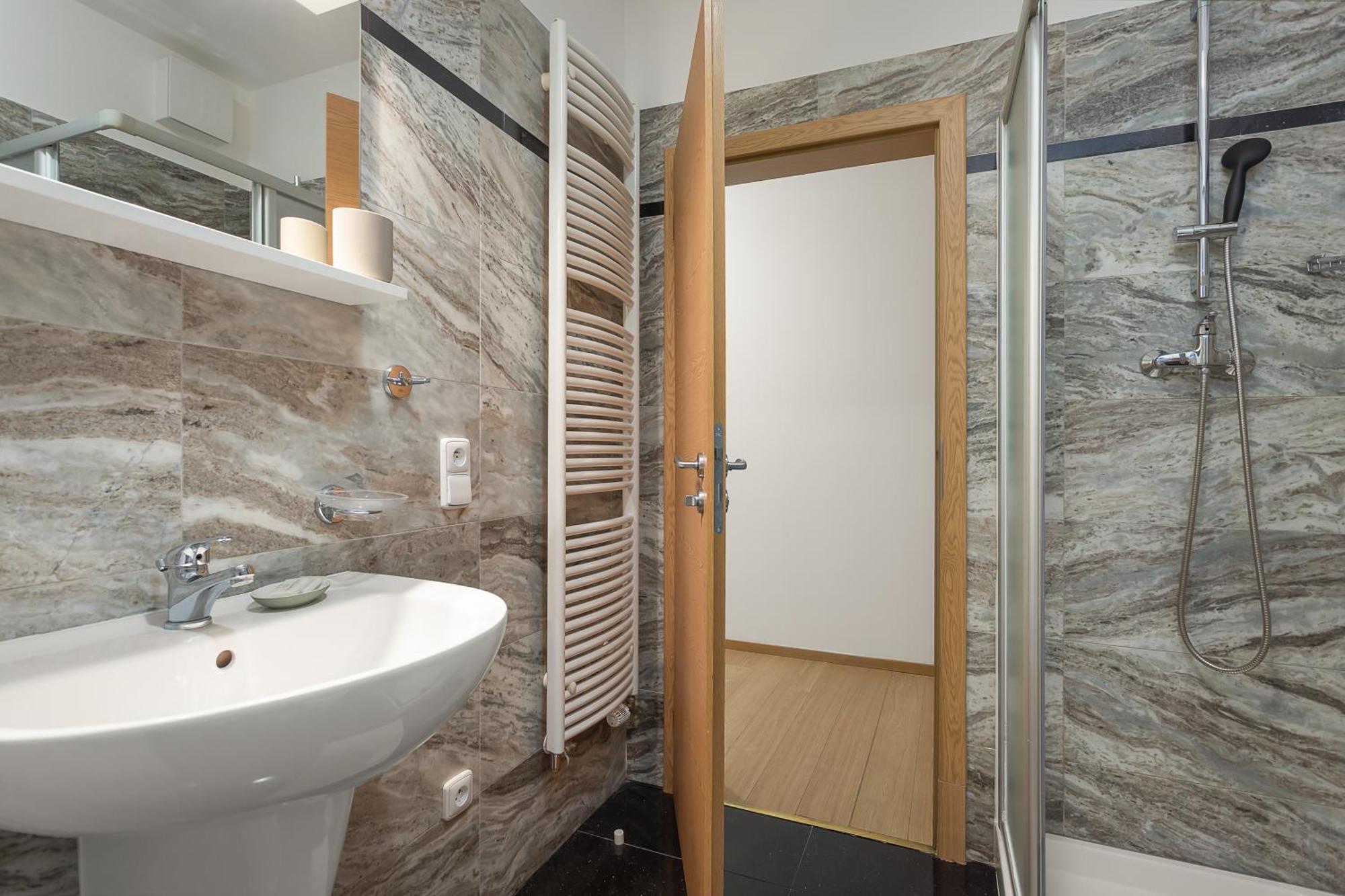 מלון דירות Prague City Residence 3*